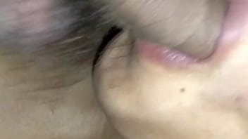 ลีลาการอมควยของนักศึกษาสาวสวย