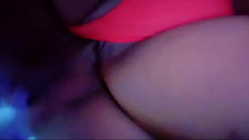 Suruba com a cachorra da paty angel com dois roludos