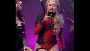 Retos hot con fabii puffle karalove21g y fungi witch ¿beso de tres o shot #osecaga #bashgirls #onlyg