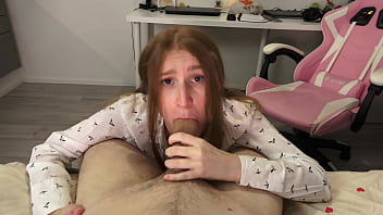 A student gives a blowjob to a teacher for grades