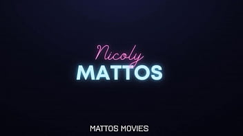 Desafiou as meninas meter igual homem e fazer uma dp anal e vaginal