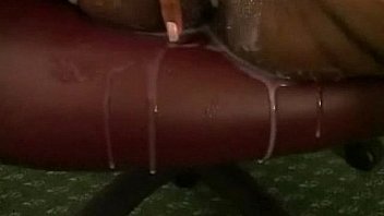 Creamy squirt caramel