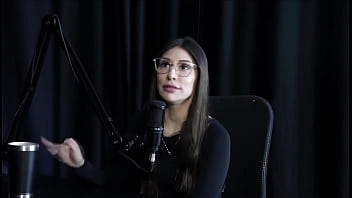 Veja a entrevista safada e cheia de putaria com a melina khalifa no porn cast brazil parte 3 watch sheer red