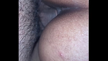 Detrás de la casa del vecino