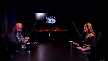 Morena faz stripper most os peitos depois de escolher quem senta mama ou passa e toda semana atualiza os exames nick niquita watch sheer red