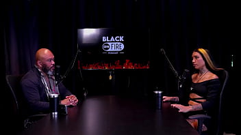 Morena faz stripper most os peitos depois de escolher quem senta mama ou passa e toda semana atualiza os exames nick niquita watch sheer red