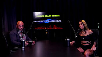 Morena faz stripper most os peitos depois de escolher quem senta mama ou passa e toda semana atualiza os exames nick niquita watch sheer red