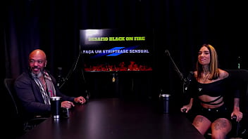 Morena faz stripper most os peitos depois de escolher quem senta mama ou passa e toda semana atualiza os exames nick niquita watch sheer red