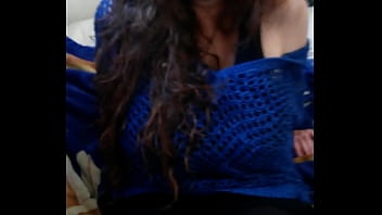 Raven in black nylons lets guy fuck her feet