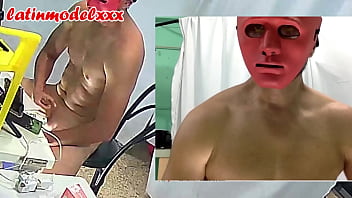 Backstage and masturbation with big load subscribe to watch this hot model posing sexy