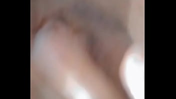 Que rico me masturbo y bailo sensual en mi habitacion