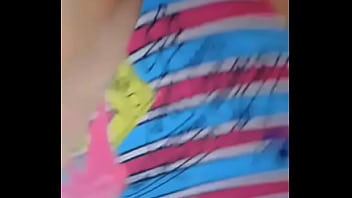 Que rico me masturbo y bailo sensual en mi habitacion