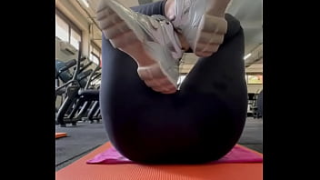 A cause de ce petit trou dans mon pantalon je suis rentée chez moi terminer