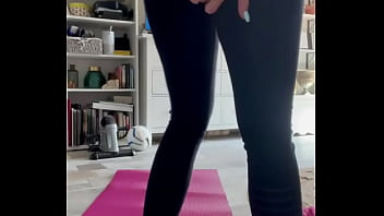 A cause de ce petit trou dans mon pantalon je suis rentée chez moi terminer