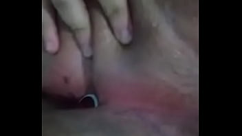 Batendo Punheta Com Brinquedinho No Cu thumbnail