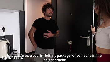 Instead of a package i got sex my neighbor's juicy ass