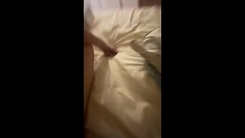 清純的臉孔下隱藏魔鬼般的身材