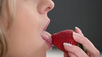 Ravishing babe rebecca volpetti takes an anal pounding from the window cleaner gp3233