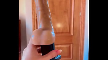 I would love to open my pussy for you using my white latex gloves honey and what is your budget for that honey #toy #n