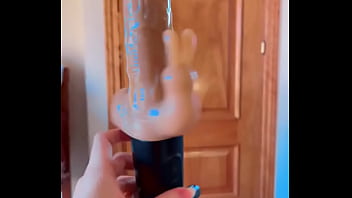 I would love to open my pussy for you using my white latex gloves honey and what is your budget for that honey #toy #n