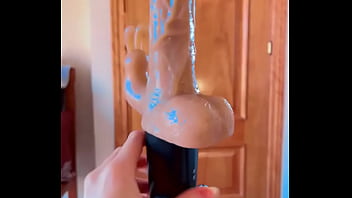 I would love to open my pussy for you using my white latex gloves honey and what is your budget for that honey #toy #n