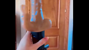 I would love to open my pussy for you using my white latex gloves honey and what is your budget for that honey #toy #n