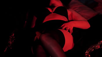 I want to show you my body and my gorgeous shape do you like it