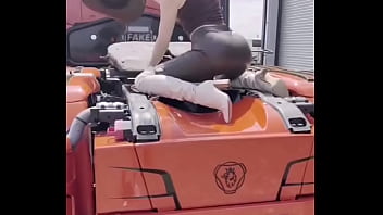 Would you flip me about over the truck