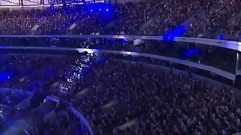 Mylon dando backdoor com pau explodindo de duro