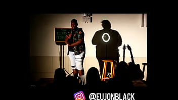 Primeira vez que fui na sexy shop é um loucurada kkkkk