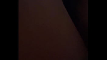 Flaquita morena le encanta montar mi verga