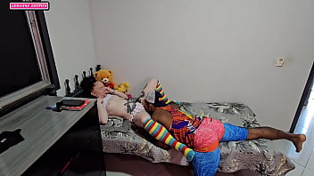 Pra nao ficar de castigo dei meu cu bem gostoso no pelo