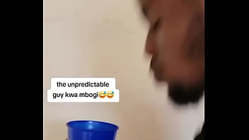 African girls twerking and dancing