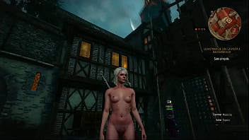 Ciri nude mod