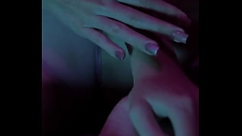 Would you like to take a shower with me retweet if yes photoraptor1