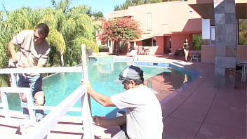 Ariana grand loves having sex with her stepdad so when he asked her if she had any plans