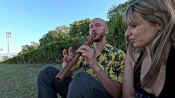 Bubble butt fucked i took off the condom on a girl i picked up in the park