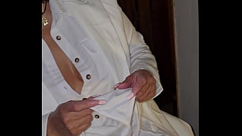 Alejita La Potra Quiere Garantizar Tu Derecho Al Sexo Intenso thumbnail