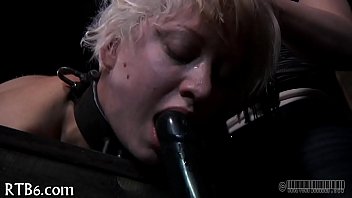 Beauty likes b gratifying