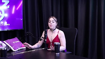 Quando os dois maiores cornos se encontram acaba nessa resenha gostosa monica lima cai de boca na evelyn completo no red