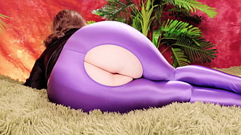 Hot milf playing with pussy in spandex curvy horny arya grander asks for fingering pussy and orgasm