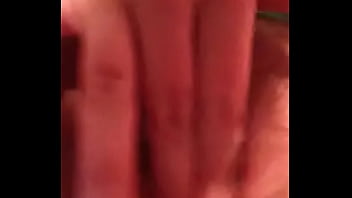 Teen slut trys to cum on the carpet