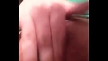 Teen slut trys to cum on the carpet