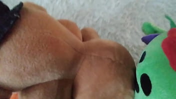 Анальное проникновение во Фредди Фазбер вызвало бурную реакцию у Пабло и он сделал Фредди трах киски Анальное проникновение во Фредди Фазбер вызвало бурную реакцию у Пабло и он сделал Фредди трах киски