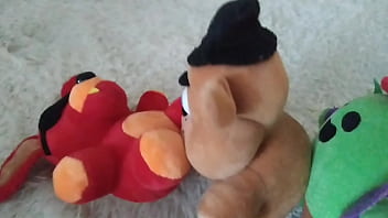 Анальное проникновение во Фредди Фазбер вызвало бурную реакцию у Пабло и он сделал Фредди трах киски