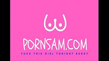 блондинка 21 год