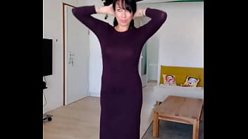 Helloooo on s’habille pour la journée je te souhaite beaucoup d’énergie pour la tienne big kisses have a g Helloooo on s’habille pour la journée je te souhaite beaucoup d’énergie pour la tienne big kisses have a g
