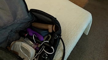 Ali allure shares a bed with a co worker trailer watch full on red