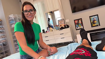 Nerdy stepsis jade green wants to try out for porn with teddy tarantino