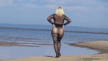 Black style flashing on the beach